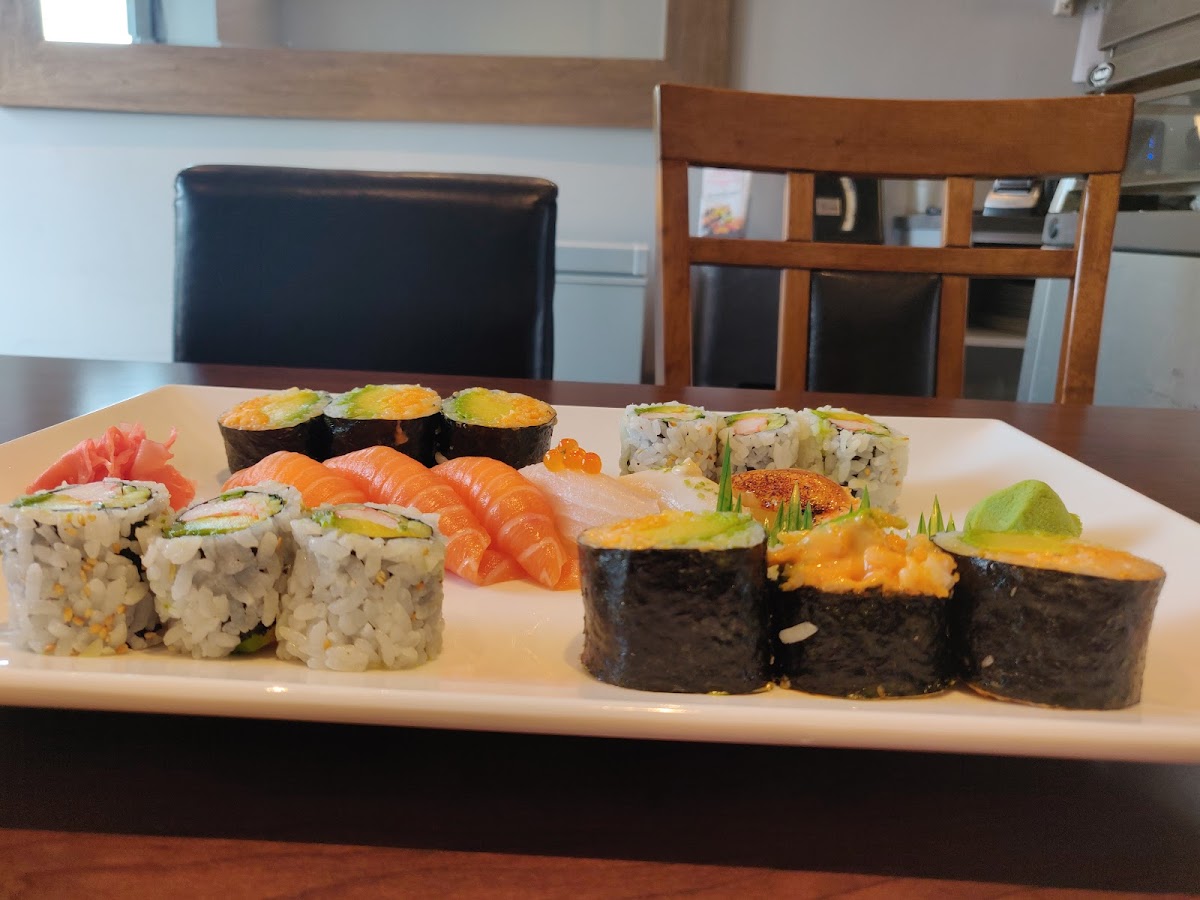 Sashimi, Sushi, and Maki Party Tray